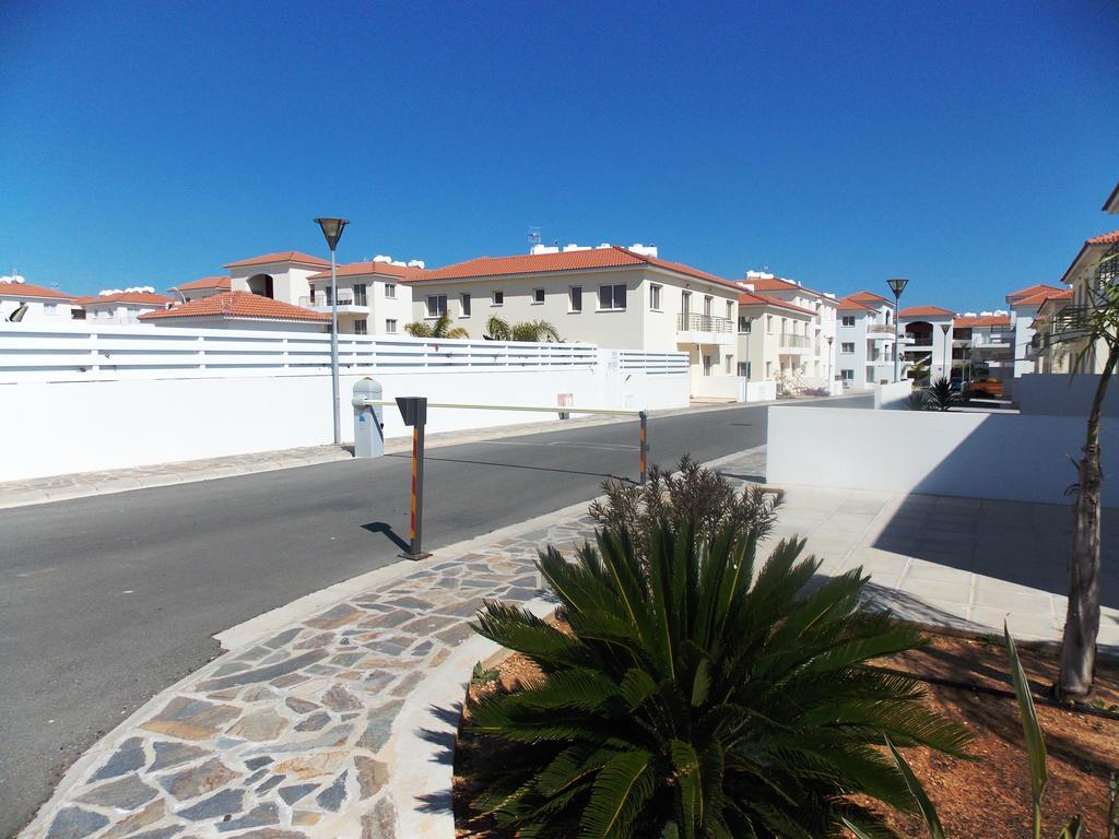 Mythical Sands Resort - Swahili Apartment Protaras Esterno foto
